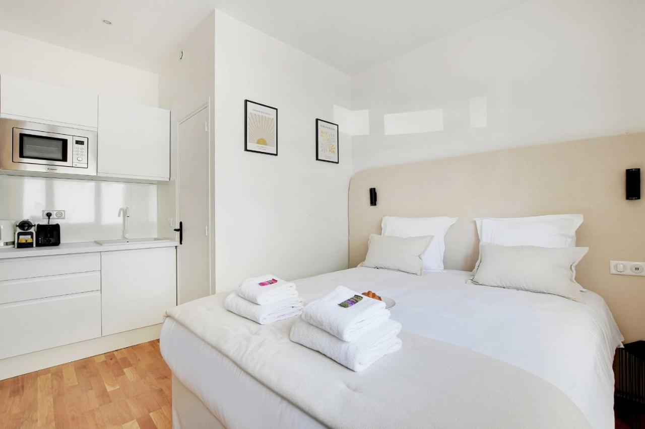 Amazing Apartment-2P-Sacre Coeur-Poissonniers-1 Париж Екстериор снимка